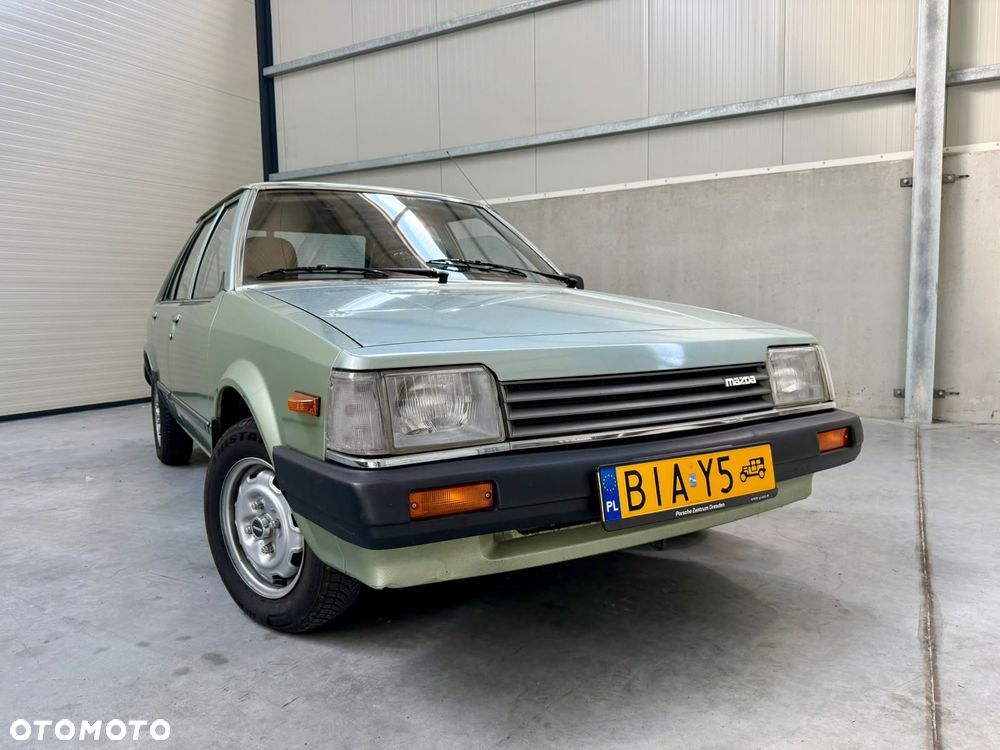 Mazda 323 - 3