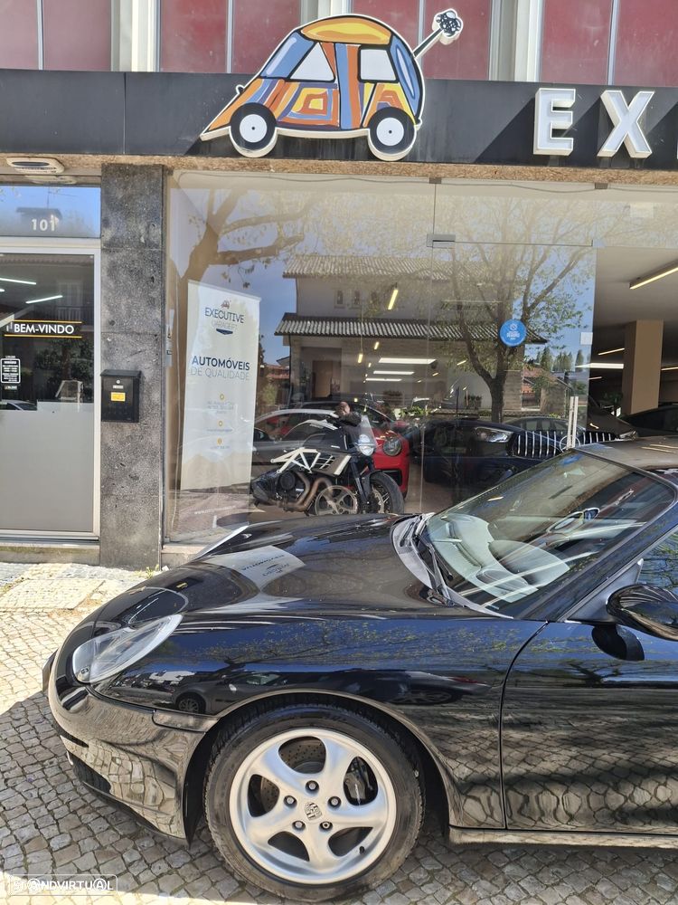 Porsche 911 (996) Carrera Coupé - 7