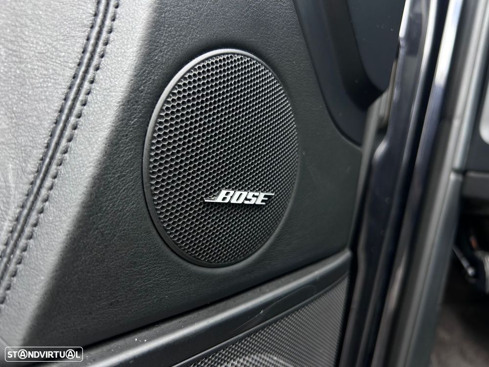 Porsche Cayenne Turbo - 19