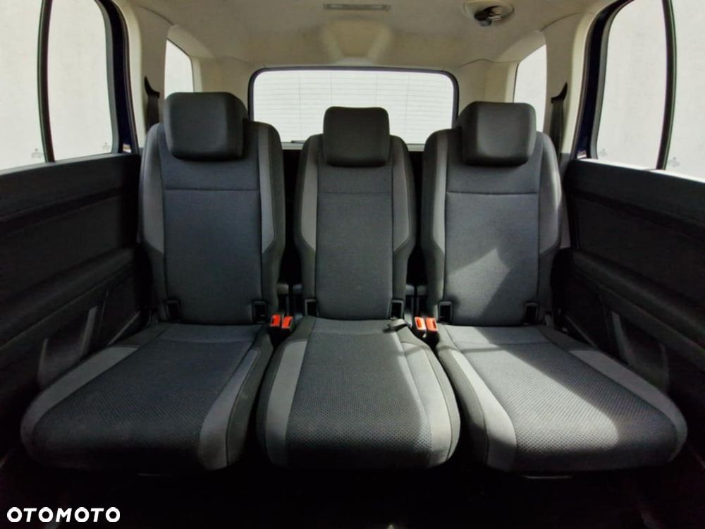 Volkswagen Touran 1.5 TSI EVO Active DSG - 7