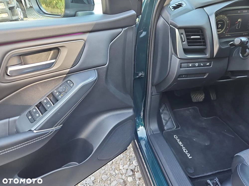 Nissan Qashqai 1.3 DIG-T mHEV N-Connecta Xtronic - 11