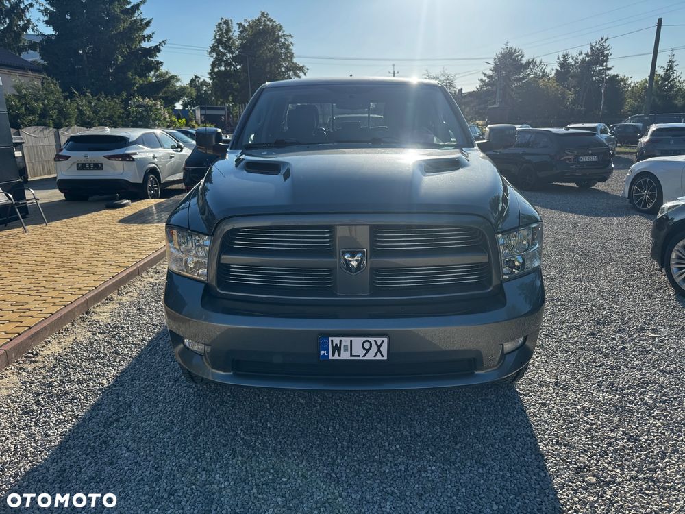 Dodge RAM 5.7 4x4 - 2