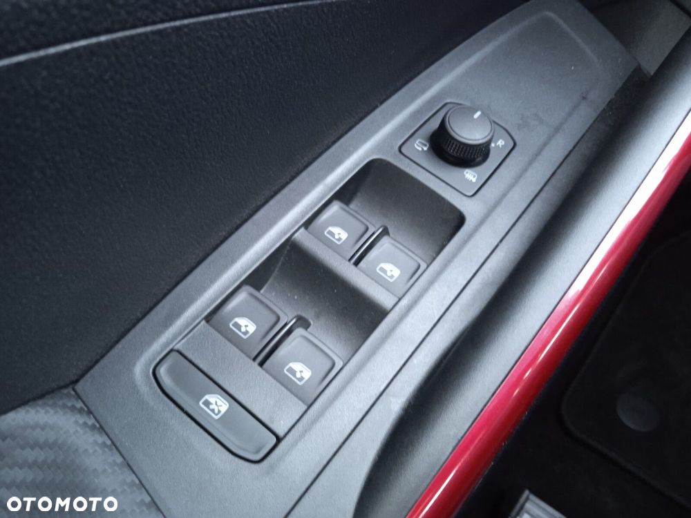 Skoda Fabia 1.0 TSI Monte Carlo DSG - 21