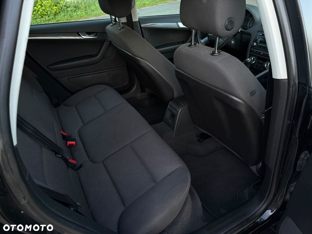Audi A3 Sportback - 17