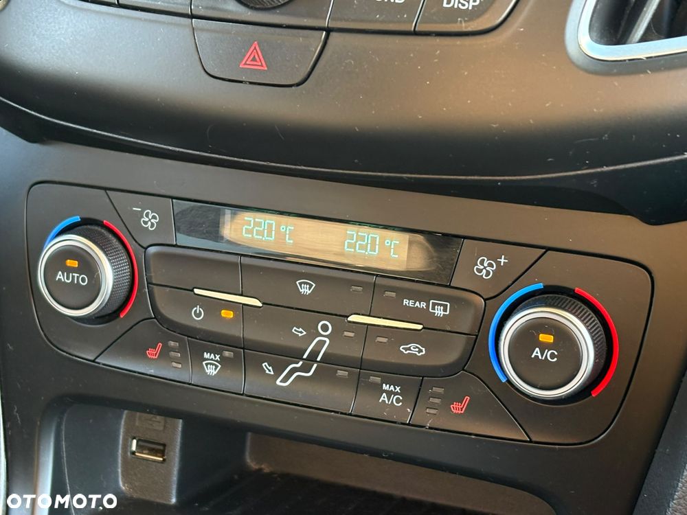 Ford Focus - 13