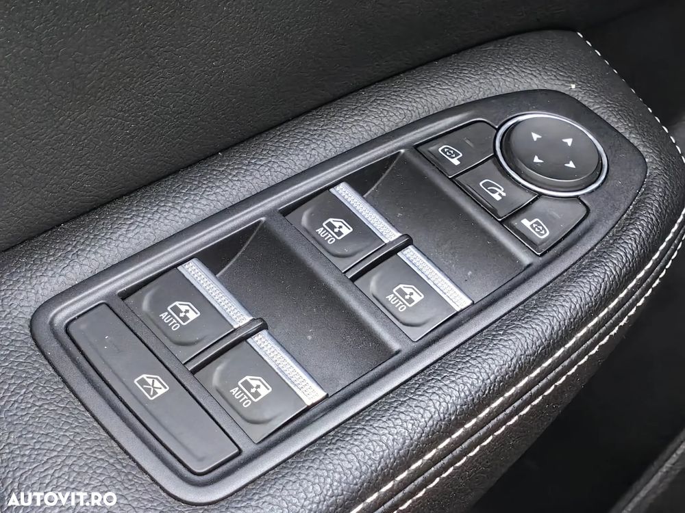 Renault Arkana E-TECH 145 Techno - 28