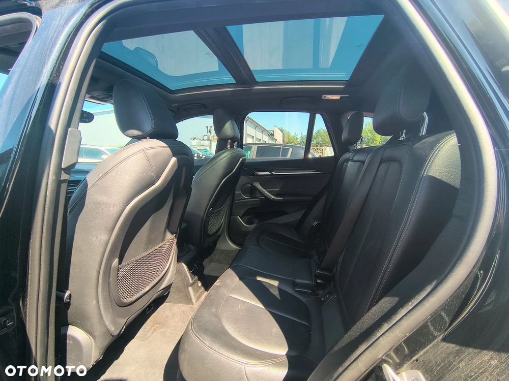 BMW X1 xDrive28i - 18