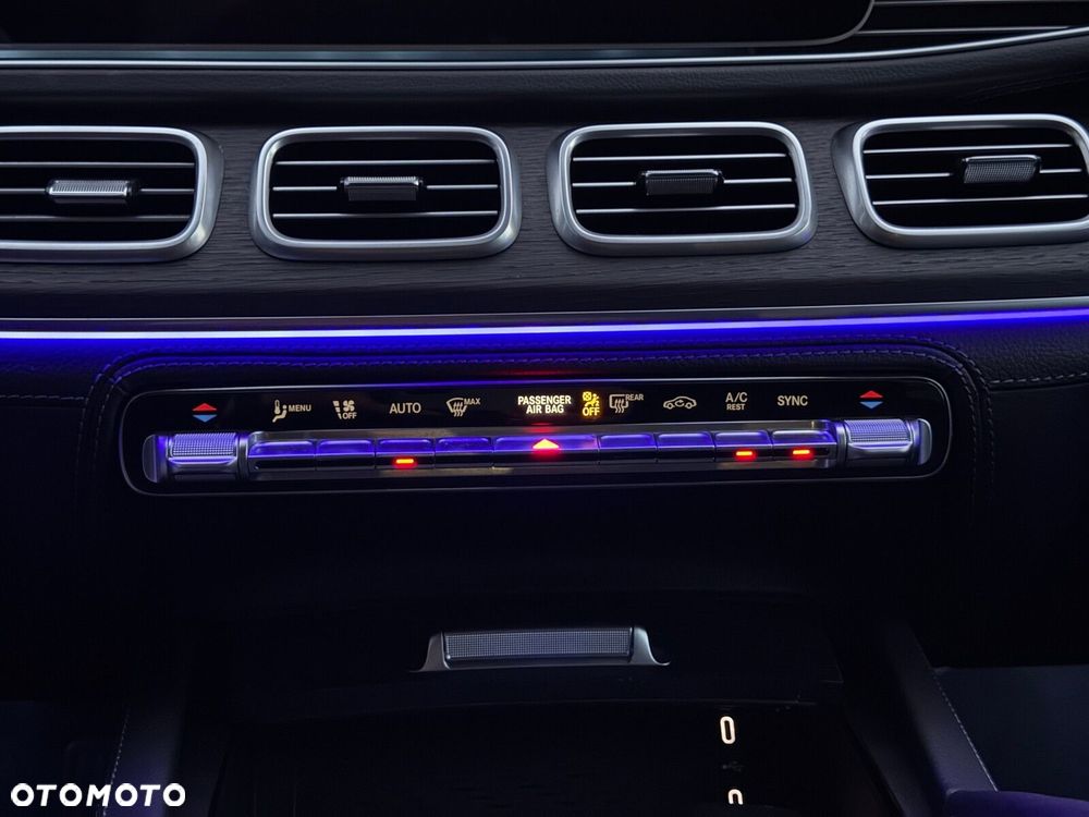 Mercedes-Benz GLE 450 d mHEV 4-Matic AMG Line - 24
