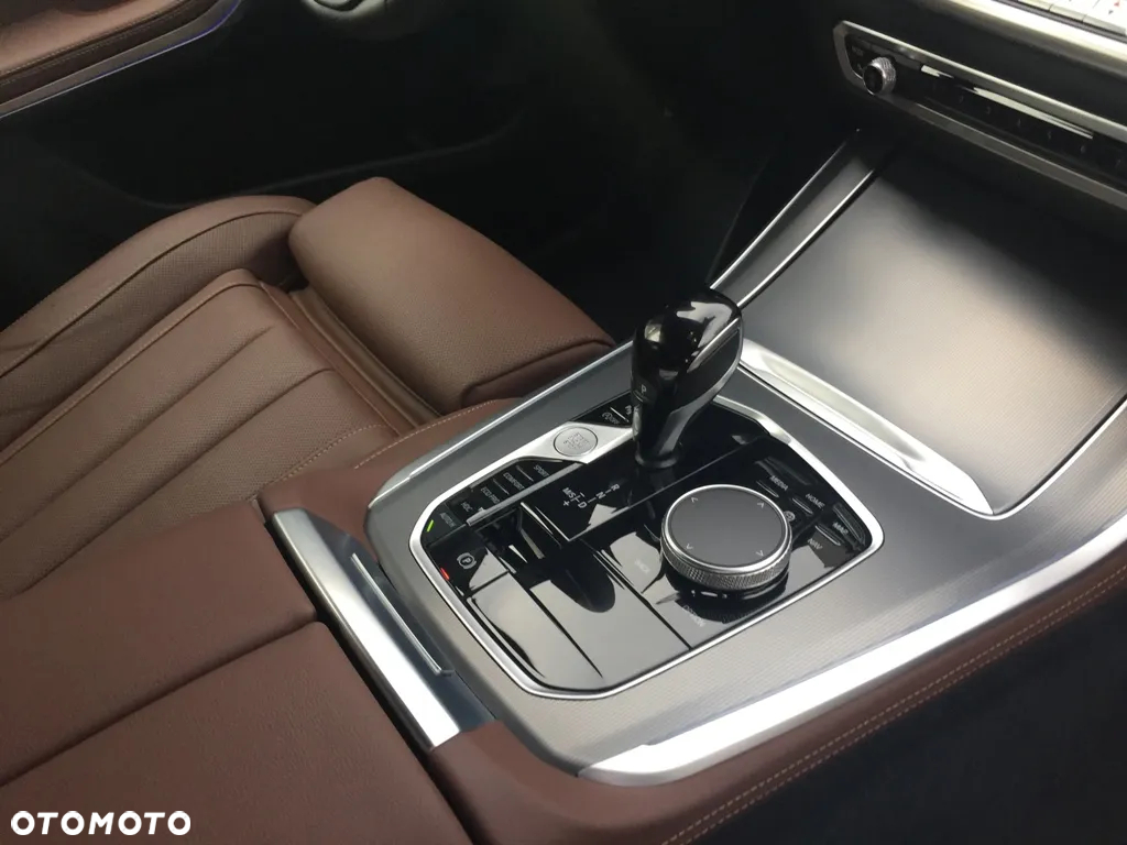 BMW X5 xDrive25d - 8