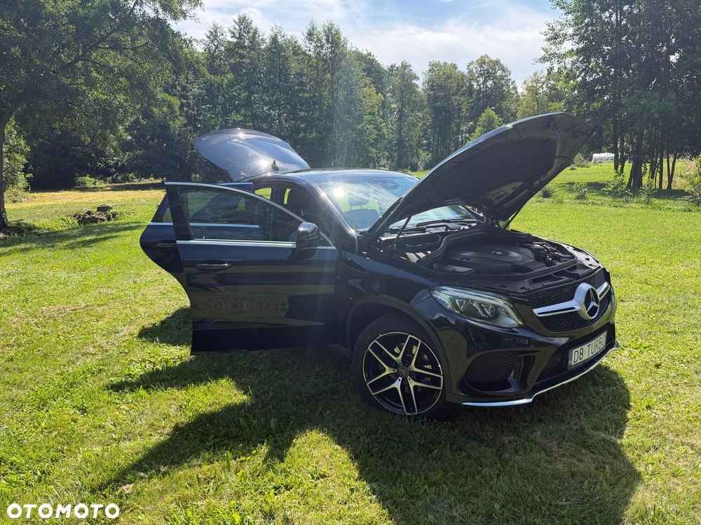 Mercedes-Benz GLE - 12