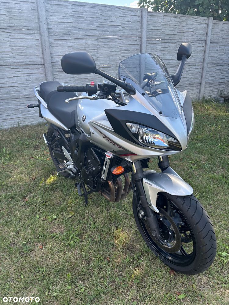 Yamaha FZ6 - 5