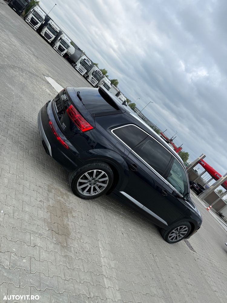 Audi Q7 3.0 TFSI Quattro Tiptronic - 2