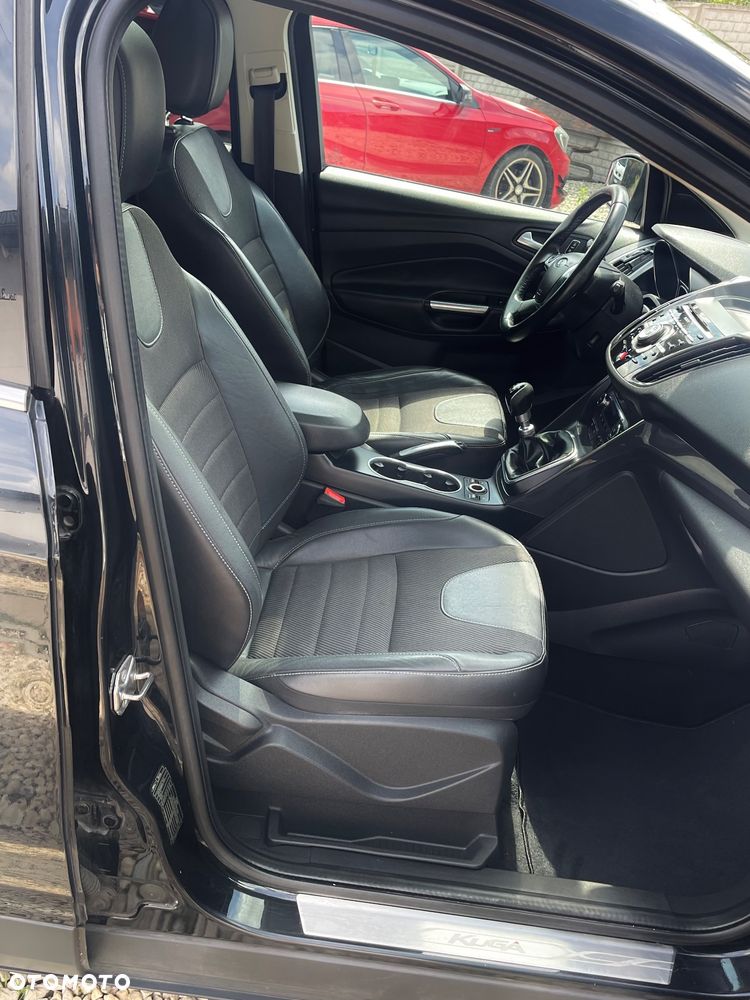Ford Kuga 2.0 TDCi 4WD Titanium Plus - 30