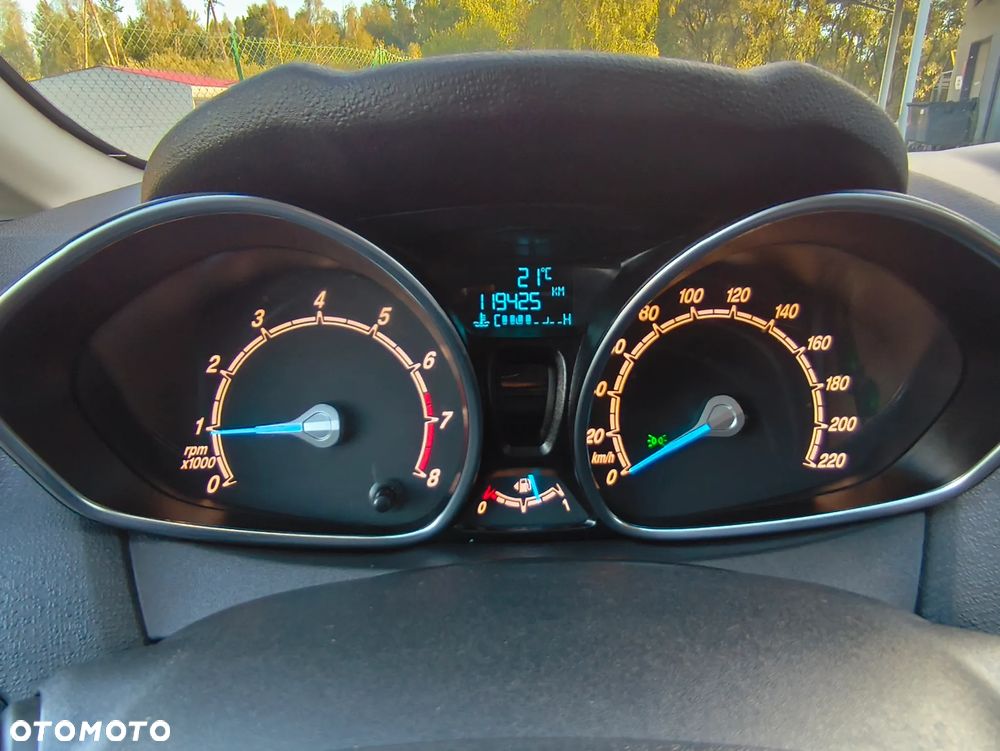 Ford Fiesta 1.0 EcoBoost Titanium - 38