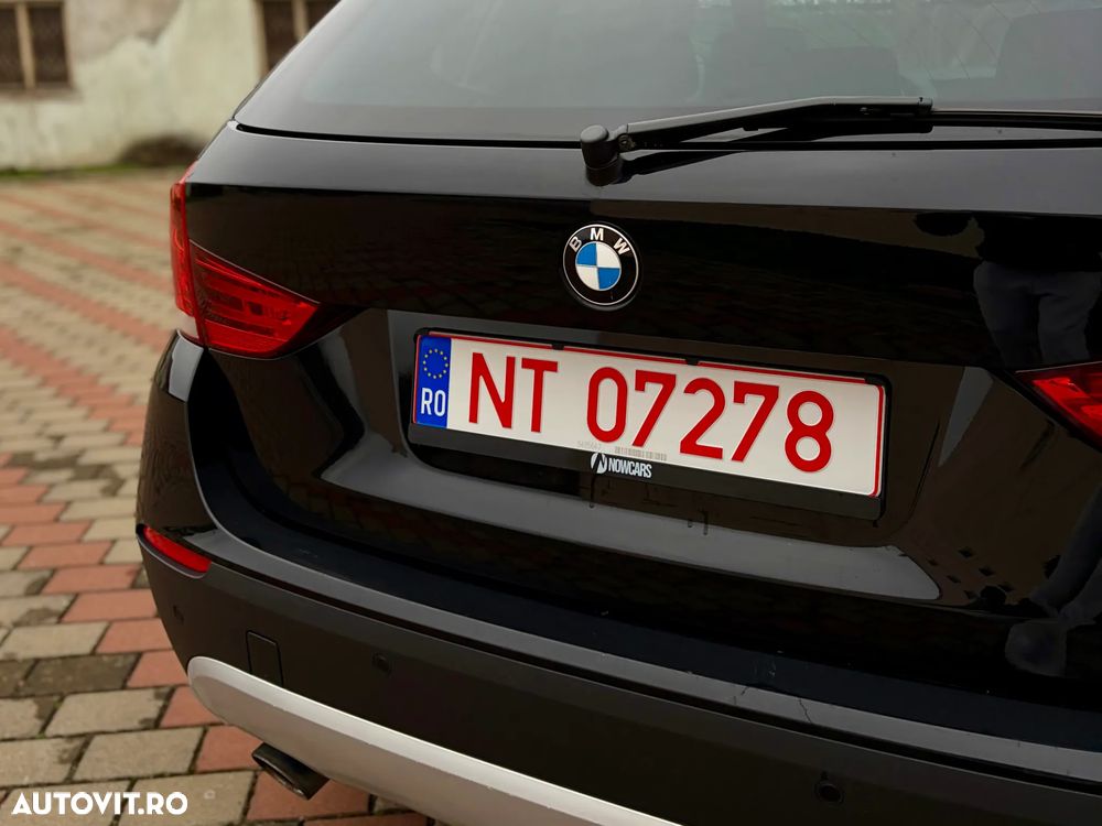 BMW X1 xDrive18d - 36