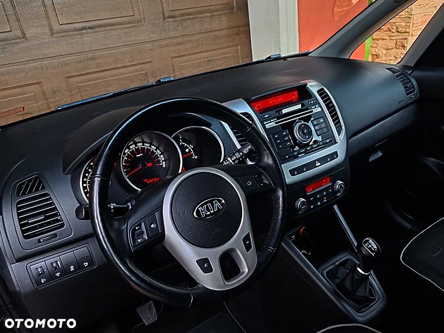 Kia Venga 1.4 CVVT Dream Team Edition - 17