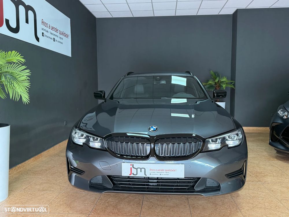 BMW 320 e Touring Line Sport Auto - 3