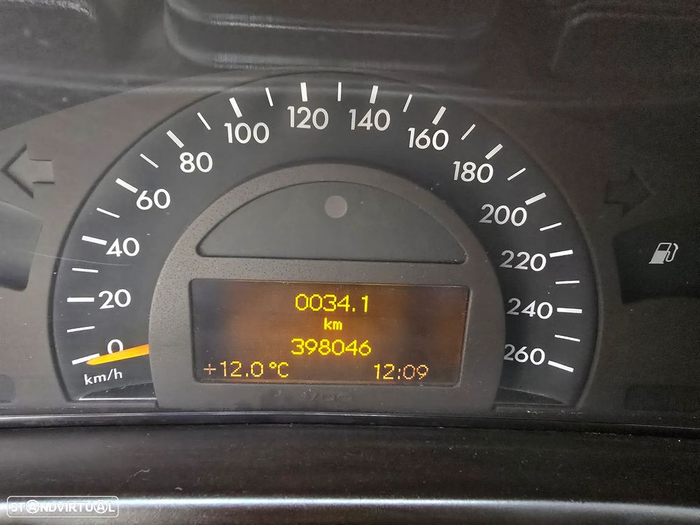 Mercedes-Benz C 220 T CDI Classic - 8