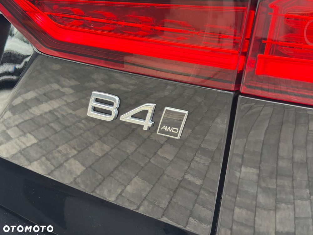 Volvo V60 Cross Country B4 D AWD Geartronic Pro - 9