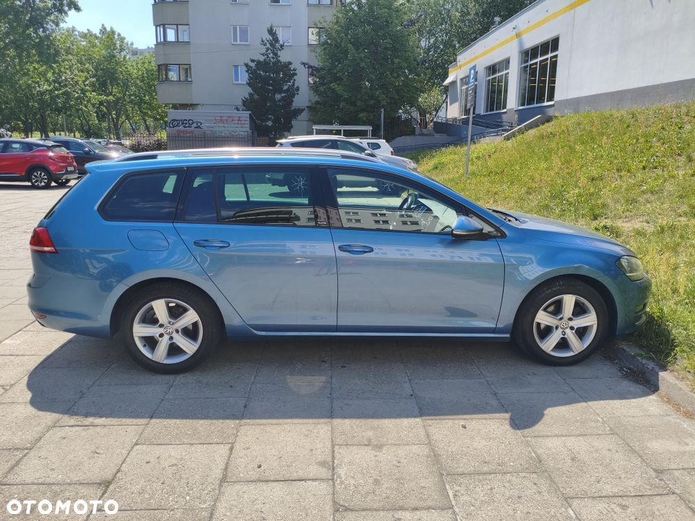 Volkswagen Golf Variant - 4