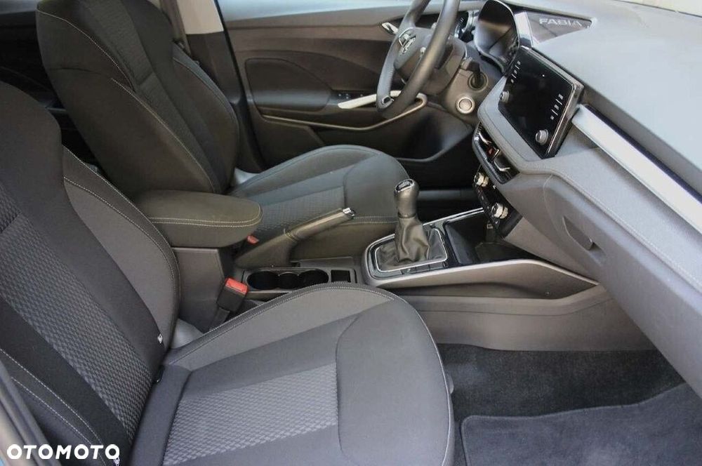 Skoda Fabia 1.0 TSI Style - 17