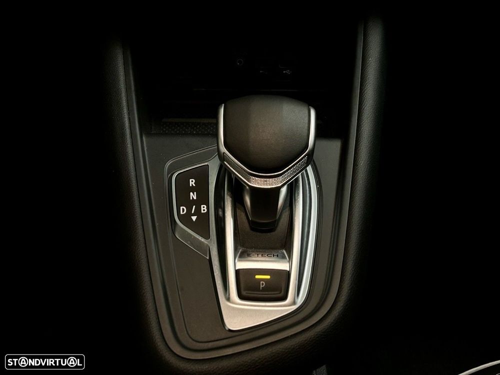 Renault Captur E-TECH 160 INTENS - 23