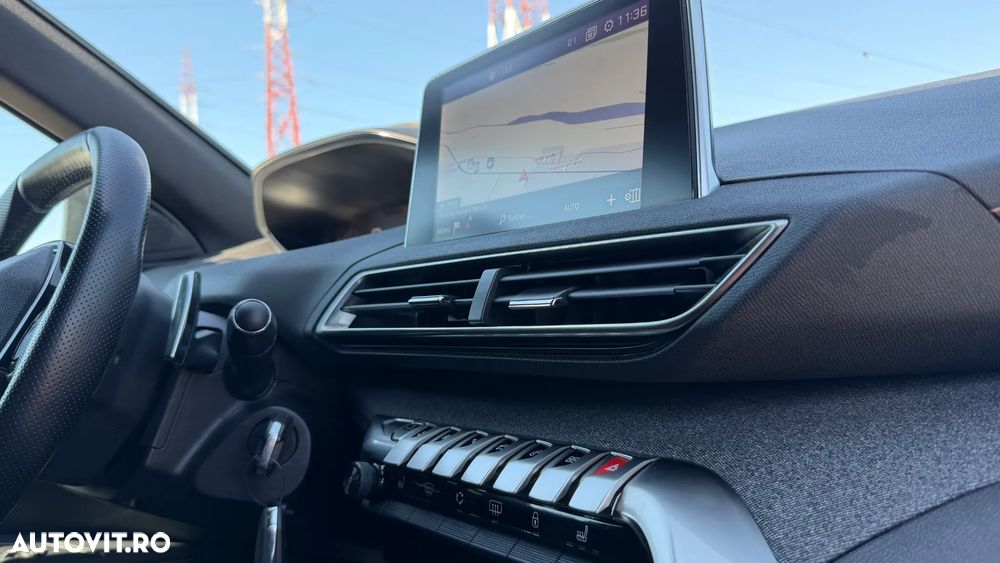 Peugeot 5008 - 15