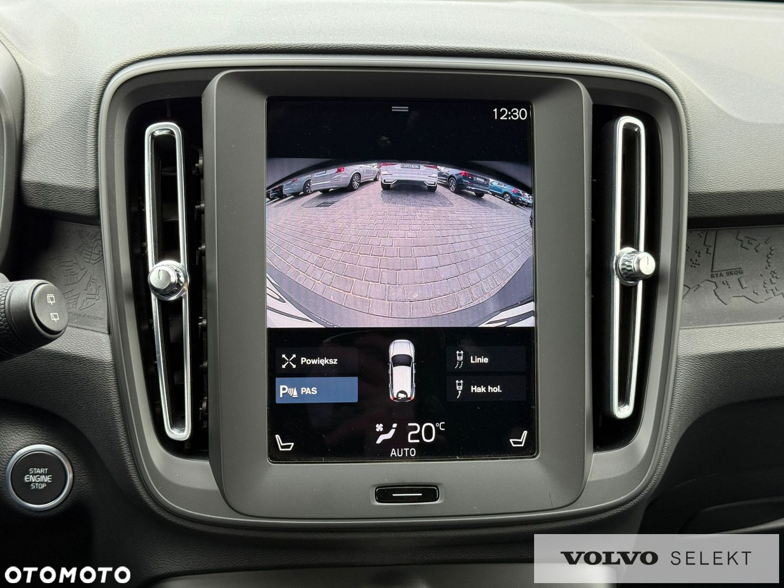 Volvo XC 40 - 24