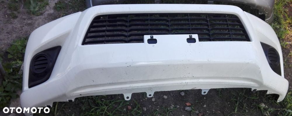 ZDERZAK TOYOTA HILUX 2017-2018 PRZEDNI KOMPLETNY - 1