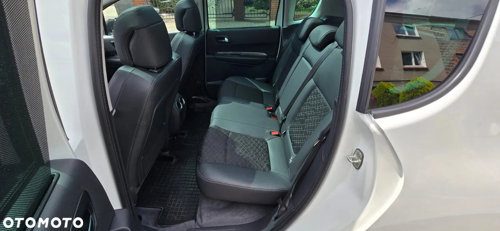 Peugeot 3008 - 19