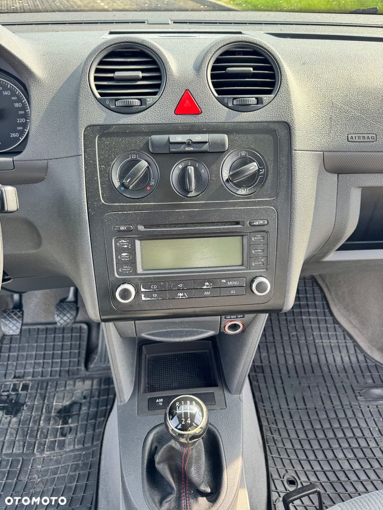 Volkswagen Caddy Life - 8