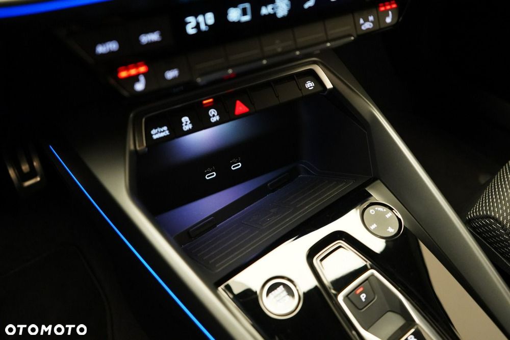 Audi A3 Sportback - 32