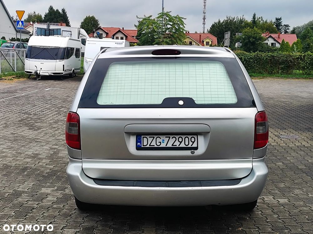 Chrysler Grand Voyager - 5