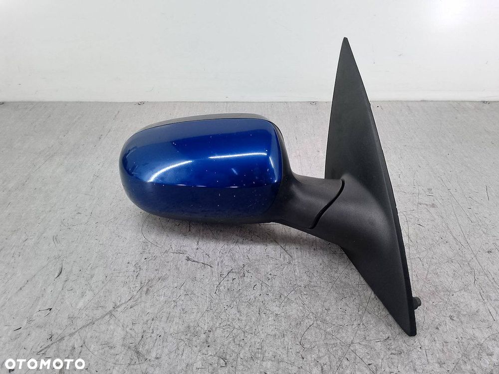 LUSTERKO PRAWE OPEL CORSA C Z21B - 1