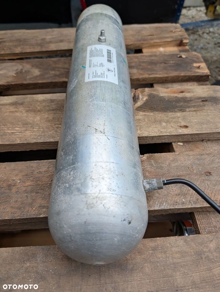 ZBIORNIK POWIETRZA ZAWIESZENIA TYLNEGO TESLA S 600640800B - 3