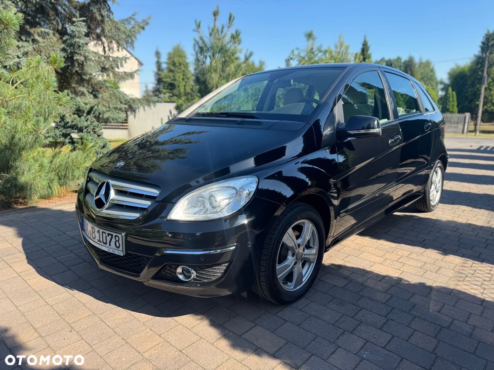 Mercedes-Benz Klasa B 180 BlueEFFICIENCY SPORT EDITION - 2