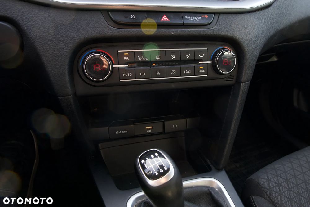 Kia Ceed - 17