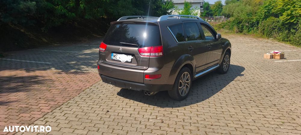 Citroën C-Crosser 2.2 HDI Exclusive - 2