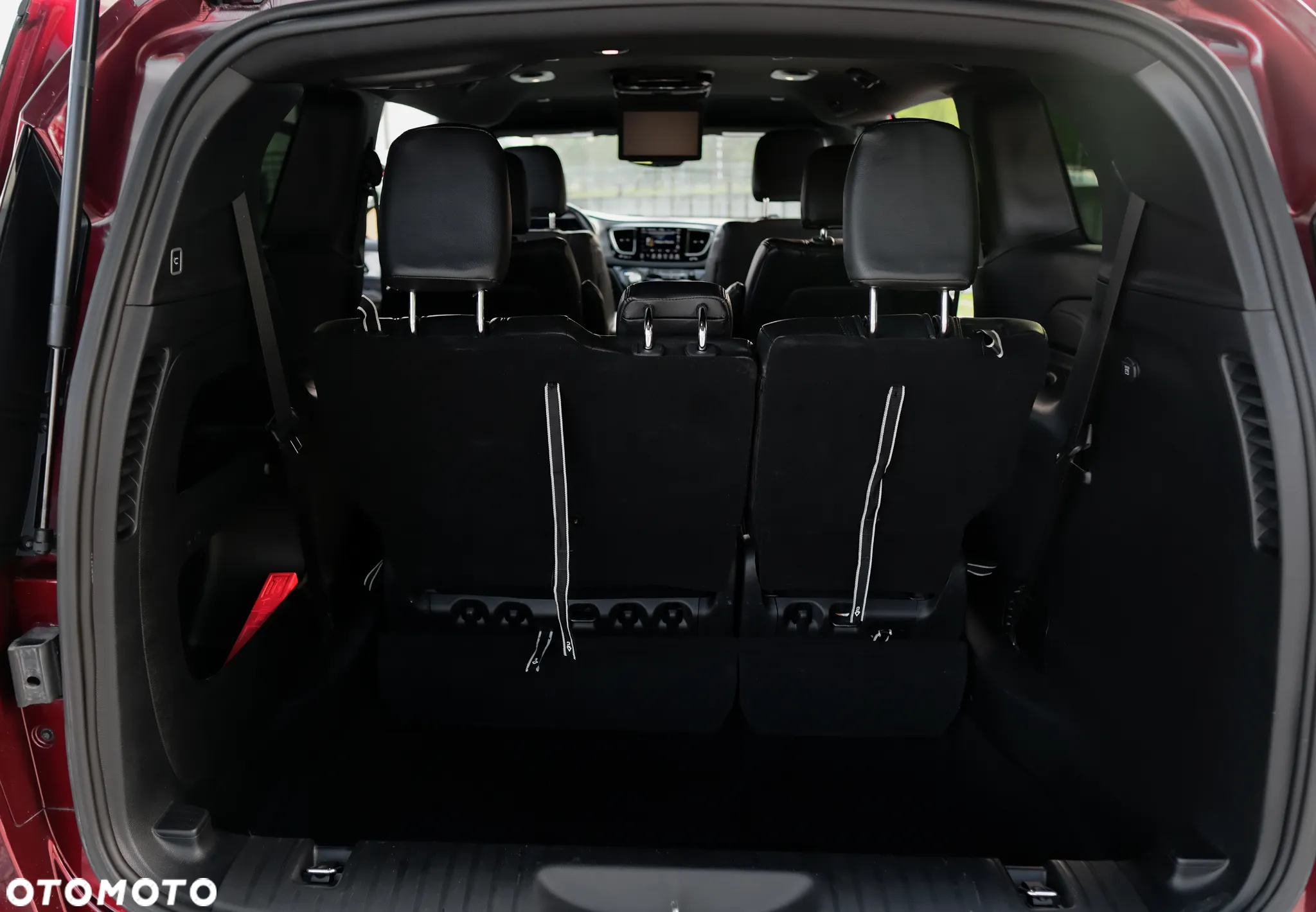 Chrysler Pacifica - 25
