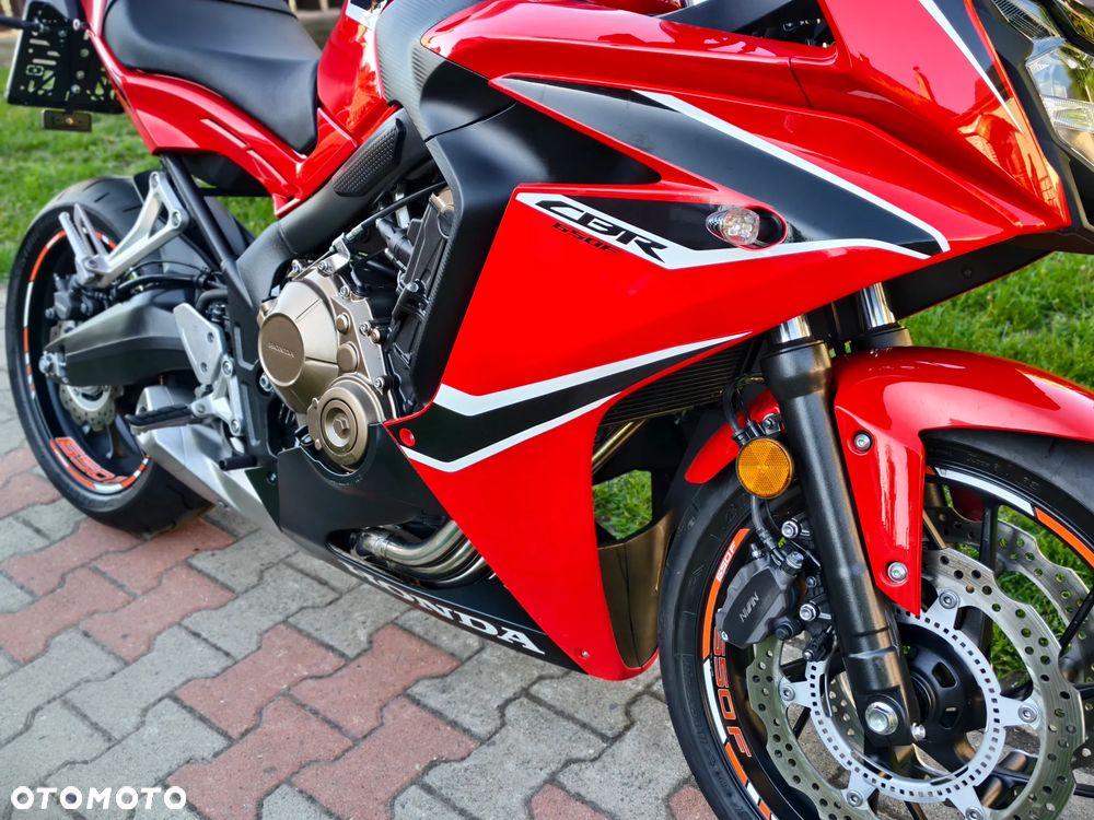 Honda CBR - 12