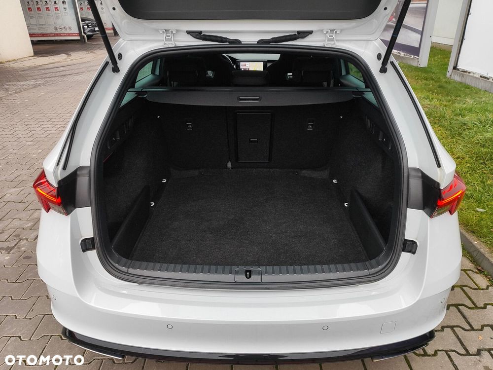 Skoda Octavia 2.0 TDI RS DSG - 38