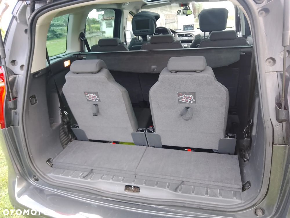 Peugeot 5008 2.0 HDi Family 7os - 24