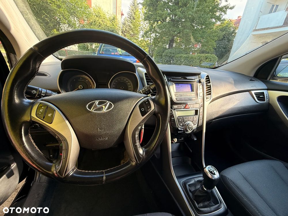 Hyundai i30 - 19