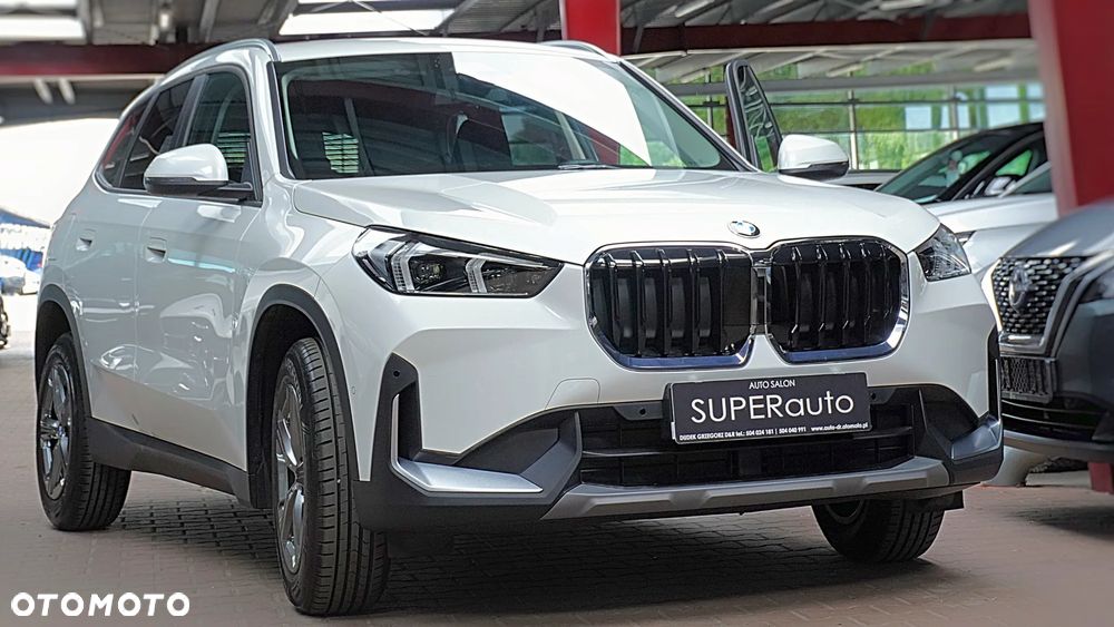 BMW X1 sDrive18i - 3