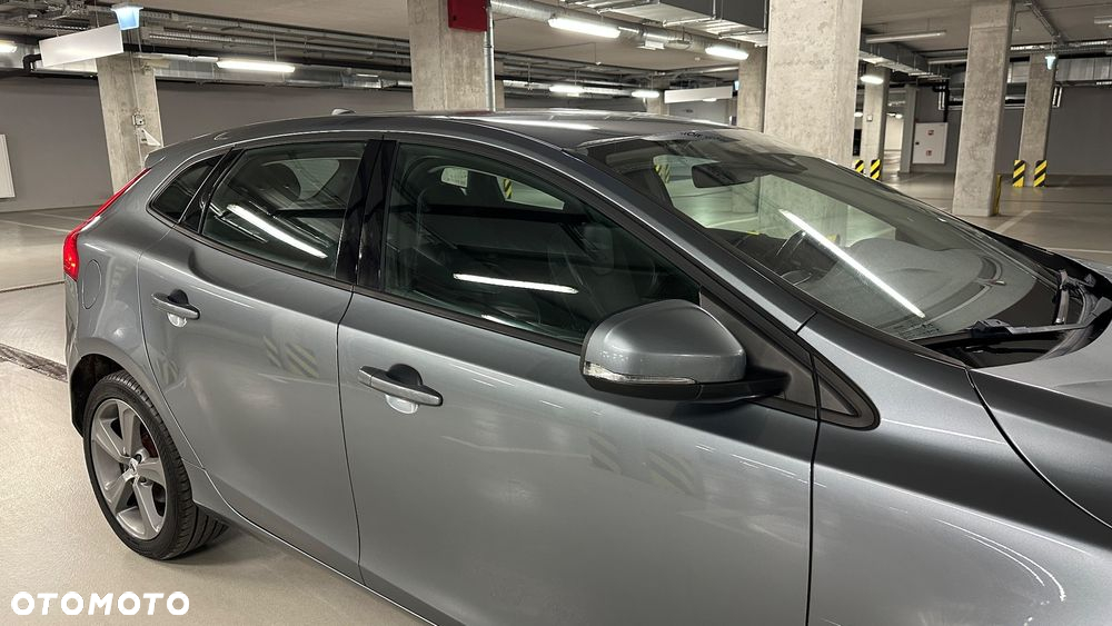 Volvo V40 - 10