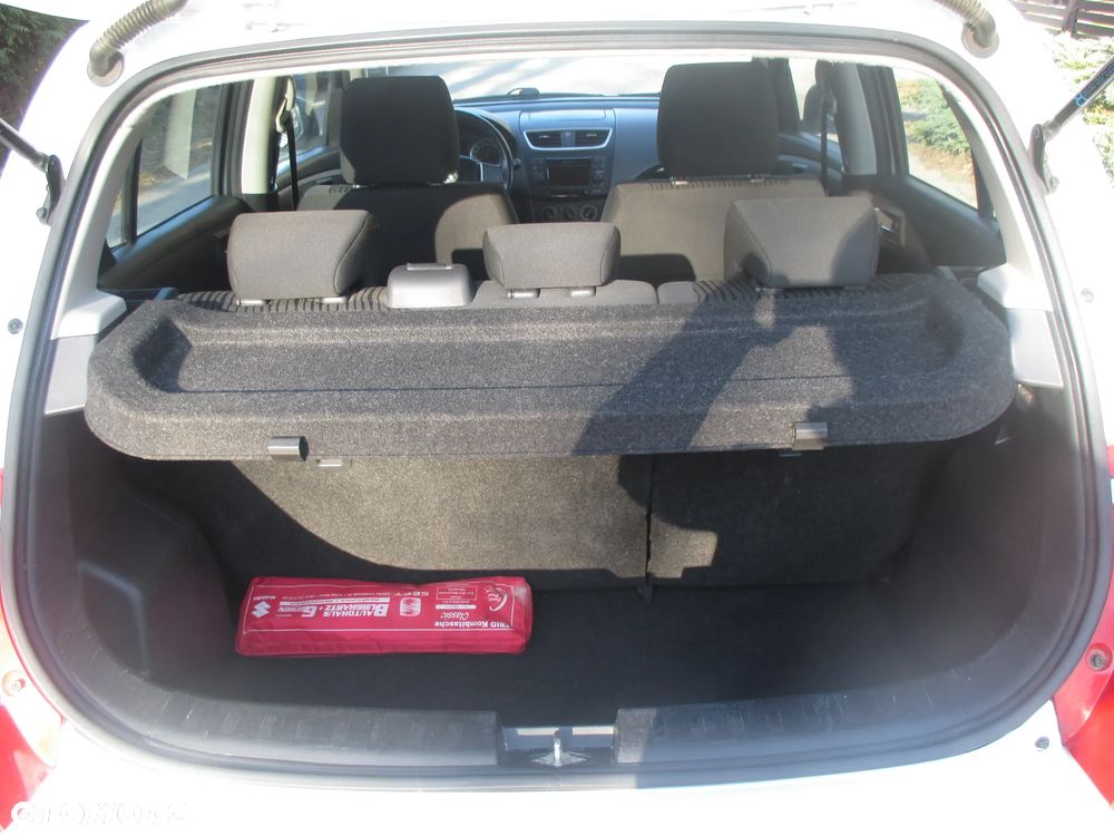 Suzuki Swift 1.2 30 Jahre - 11