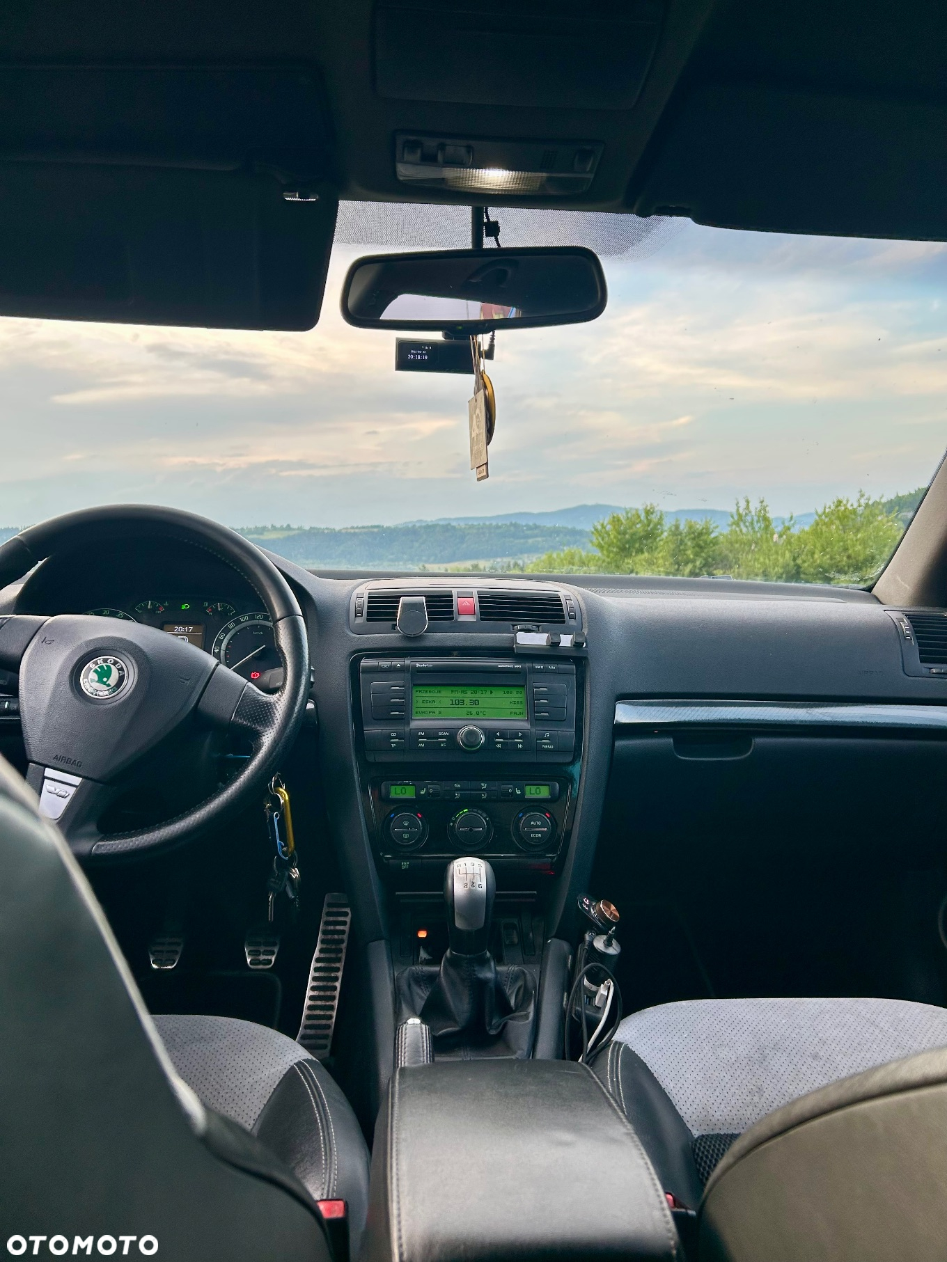 Skoda Octavia 2.0 TDI RS - 8
