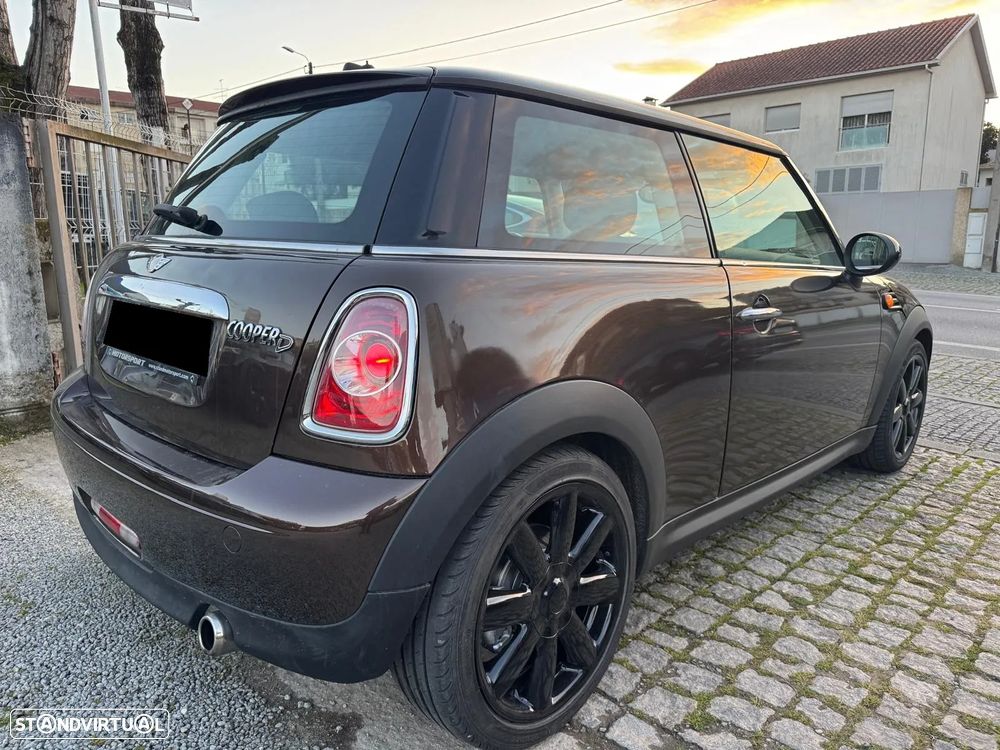 MINI 3 Portas Cooper D - 6