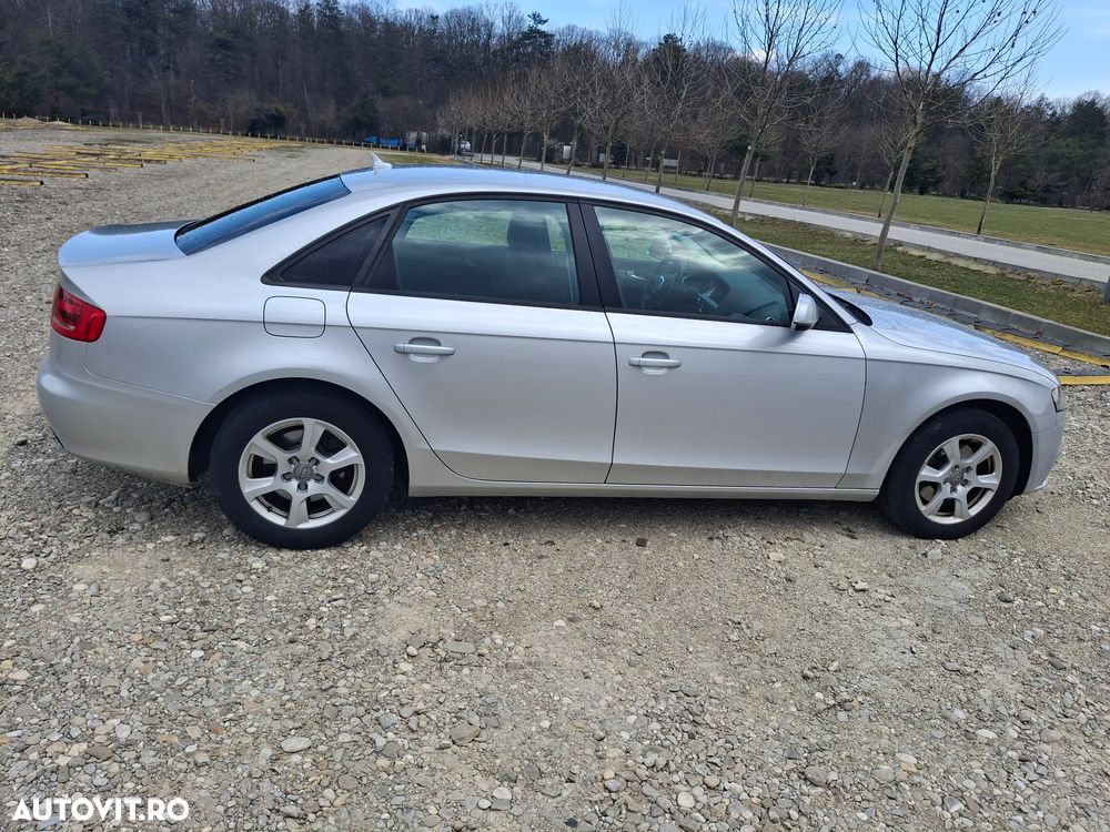 Audi A4 2.0 TDI DPF Attraction - 2