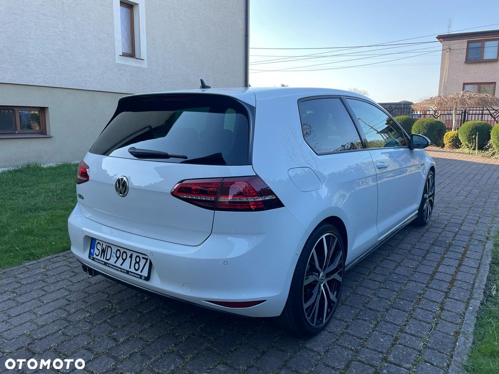 Volkswagen Golf GTD 2.0 TDI SCR DSG - 11